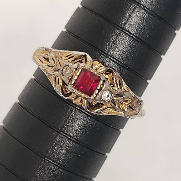 Antique Victorian Revival Ring - Picture 2 of 9